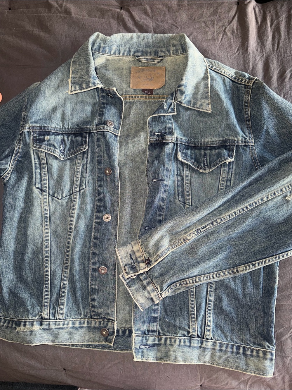 Men’s Hollister Light Wash Blue Denim Distressed Vintage Jean Jacket